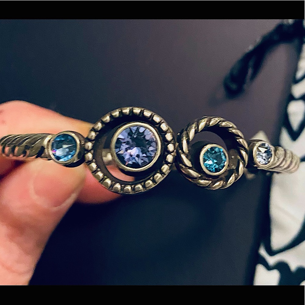 Brighton ‘Halo’ Hinged Bangle